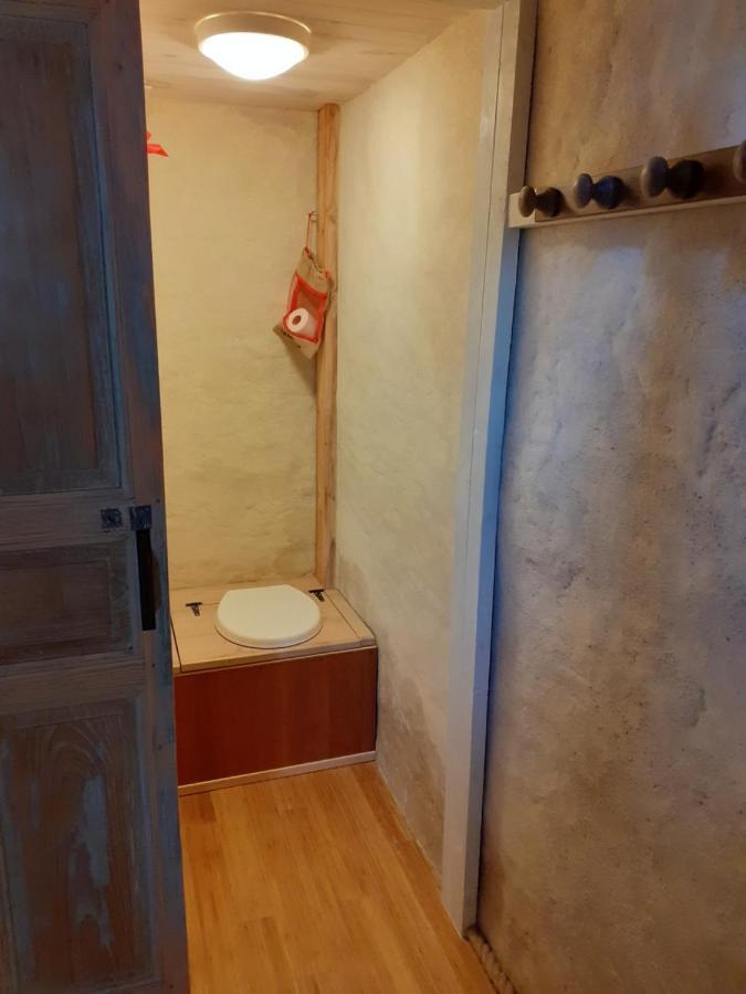Le Gite De La Cabane De L'Oiseau Couze-et-Saint-Front Ngoại thất bức ảnh